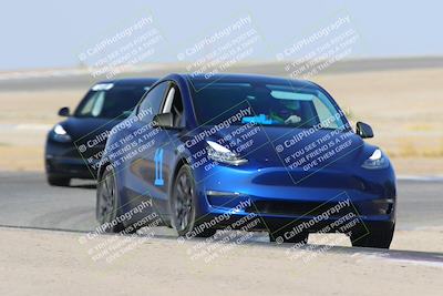 media/Oct-16-2022-Speed Ventures (Sun) [[7df72c9f09]]/Tesla Corsa B/Session 2 (Sunset)/